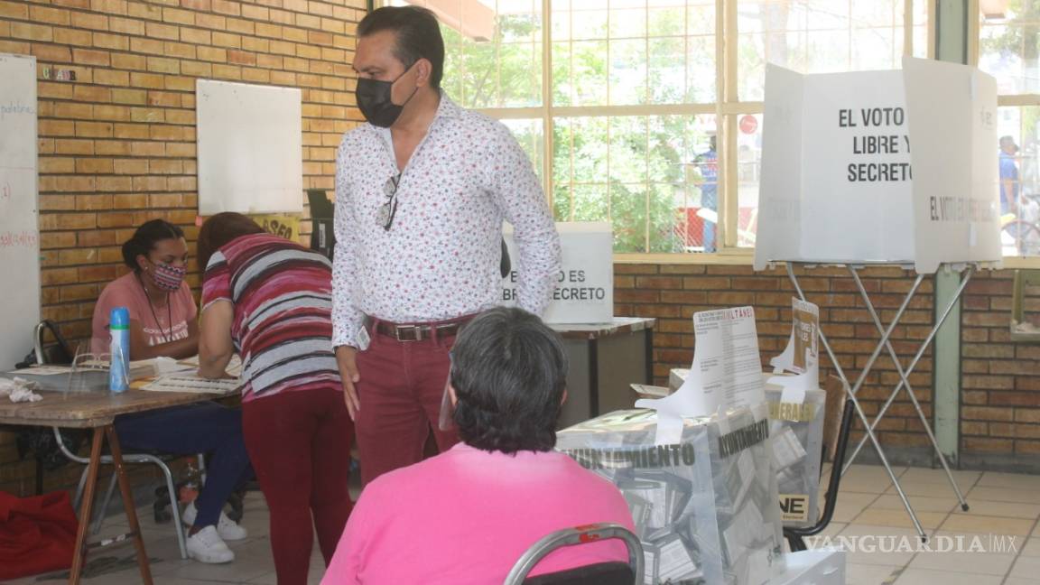 Transcurre con éxito jornada electoral en Parras