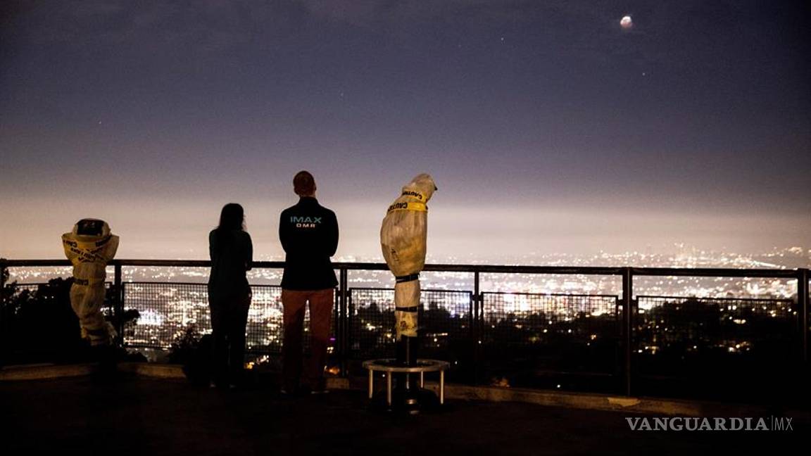 $!Imágenes de la asombrosa Superluna de sangre que coincide con un eclipse lunar