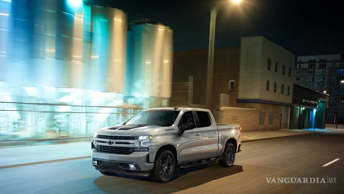 $!Chevrolet Silverado Midnight y Rally, lujo y confort dentro y fuera del asfalto