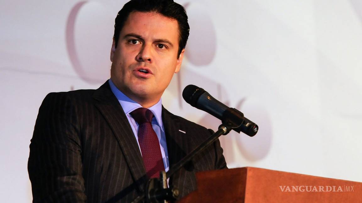 Escoltas del Gobernador de Jalisco se enfrentan con asaltantes de banco