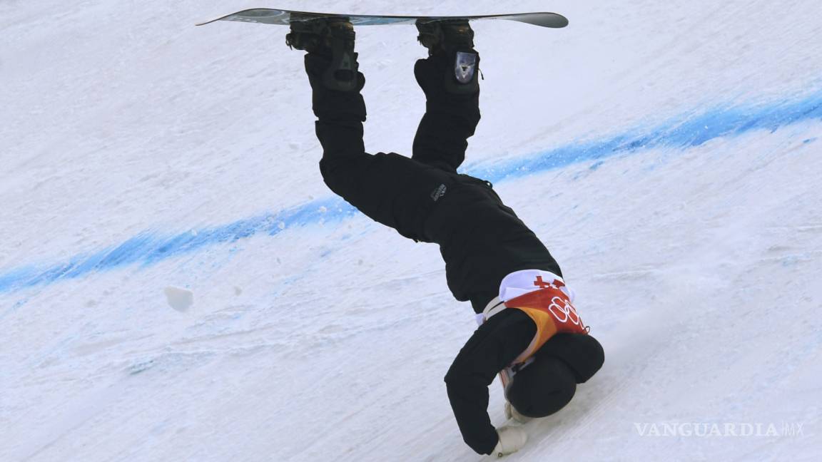 La aparatosa caída de un patinador en PyeongChang