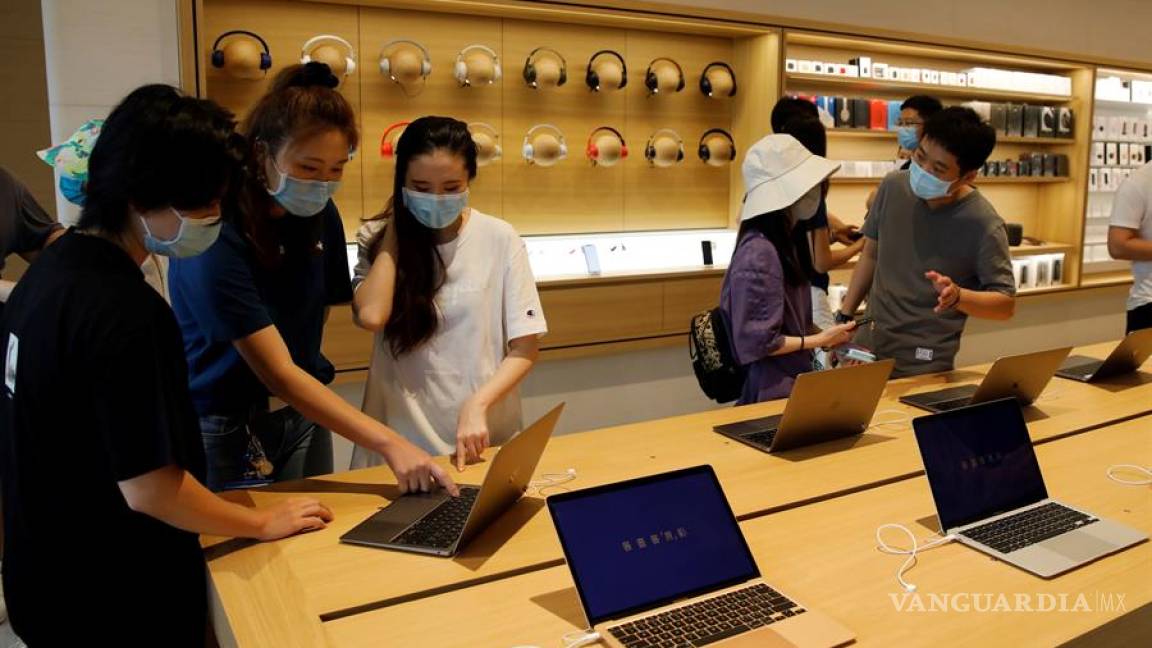 $!Apple ignora la guerra comercial entre Trump y China, abre en Pekín su tienda más grande de Asia