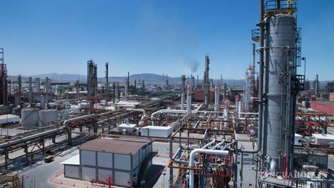 Pemex cerrará temporalmente refinerías de Tula y Salamanca