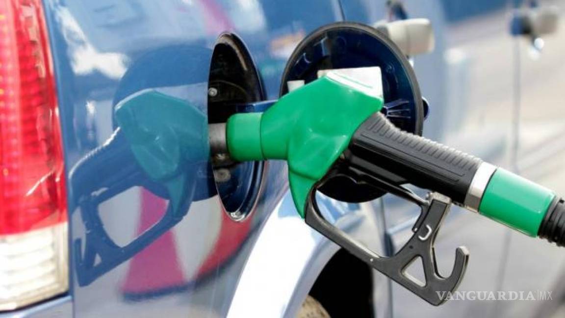 Una de cada tres gasolineras en la CDMX defrauda con el combustible