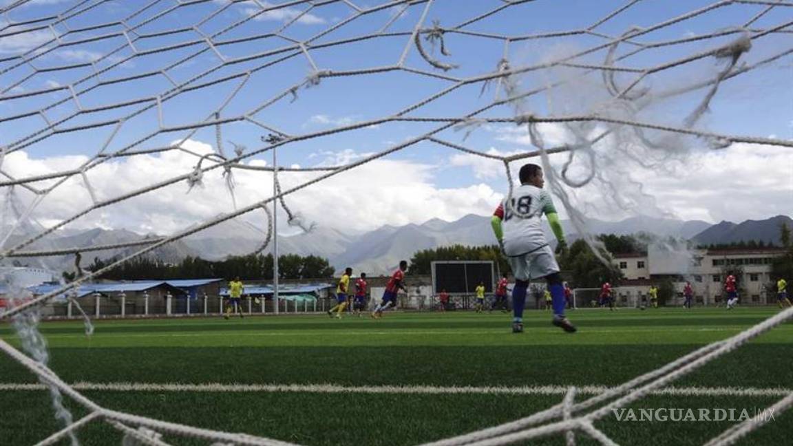 $!Lhasa Jing Tu, fútbol de altura a unos 3,600 metros sobre el nivel del mar