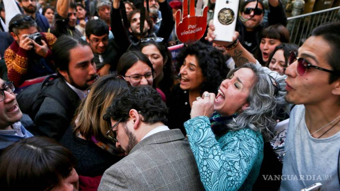 Diputadas argentinas reclaman crear una nueva ley de aborto legal por plazos