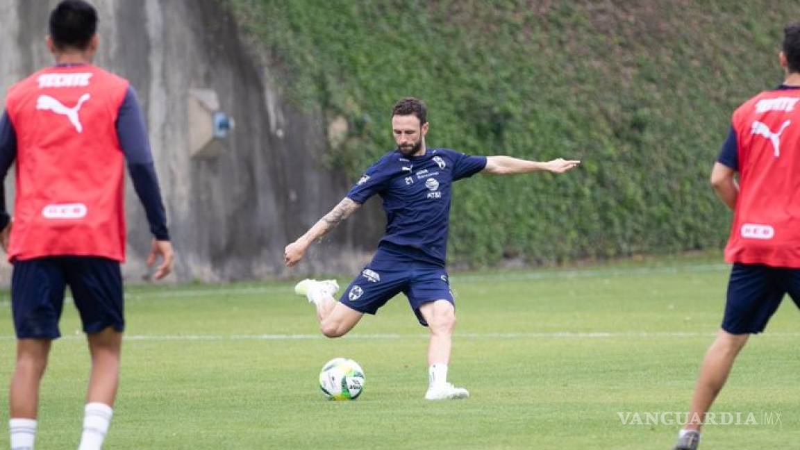 Miguel Layún busca a niña con cáncer para ayudarla y gracias a sus seguidores logra encontrarla