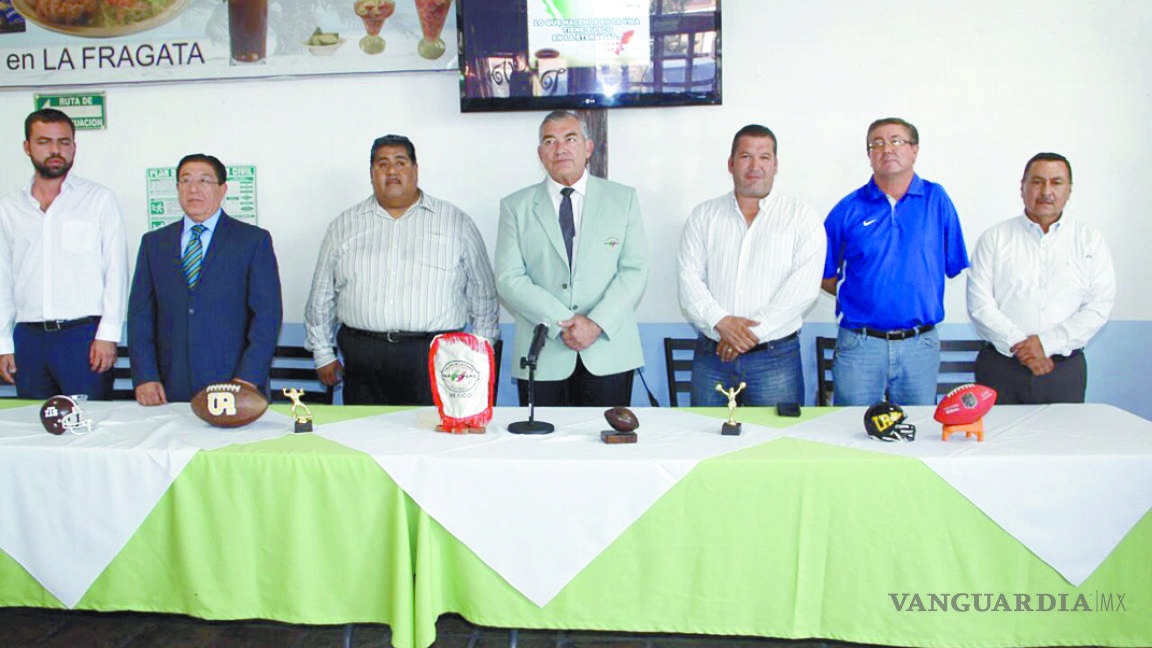 Presentan la delegación Coahuila del Salón de la Fama del Futbol Americano Nacional