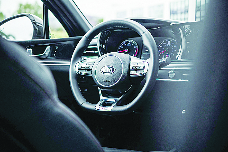 $!KIA K5 2021, extrovertido y elegante