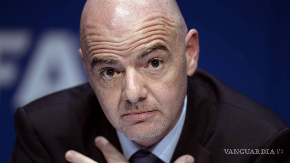 FIFA quiere &quot;ser pionera&quot; en la protección de los derechos humanos