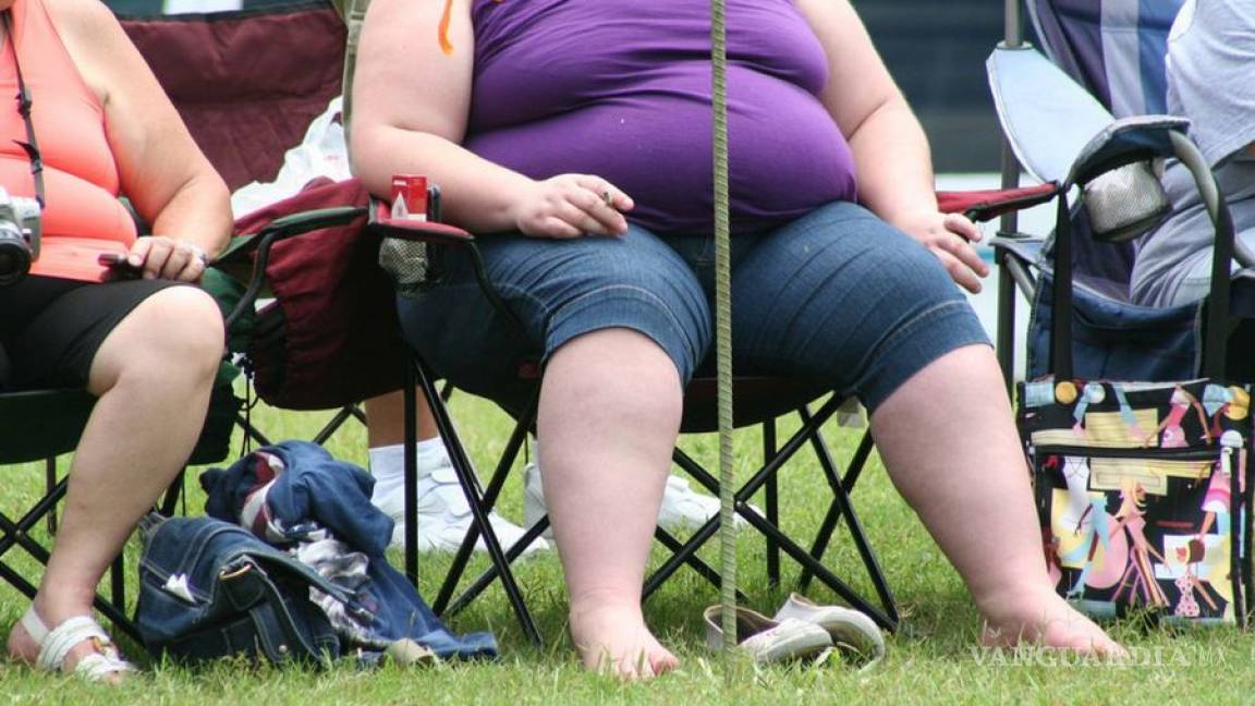 Superan mujeres a hombres en obesidad en EU