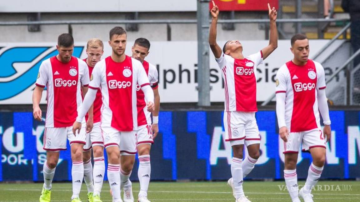 Ajax de Edson Álvarez sigue en la cima de la Eredivisie