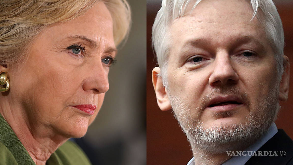 Clinton acusa a Assange de servir a Rusia