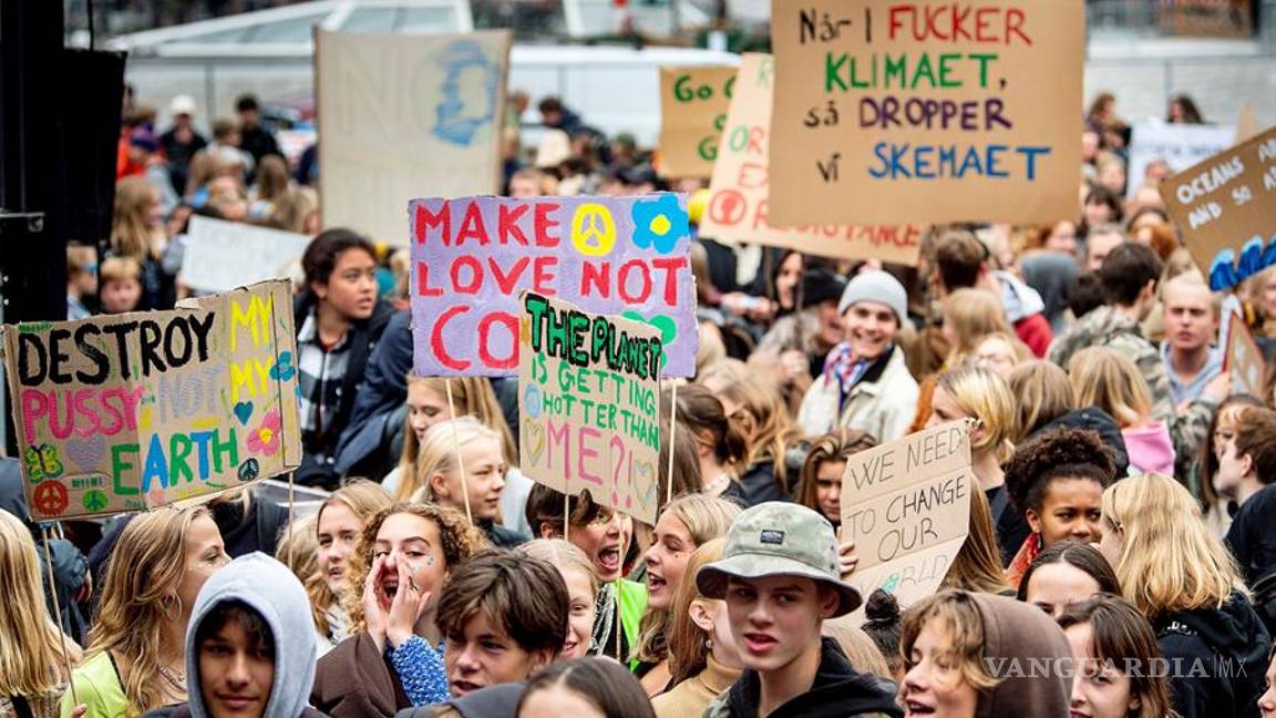 $!"Huelga Global Climática" convoca a miles de jóvenes en el mundo, mira éstas imágenes