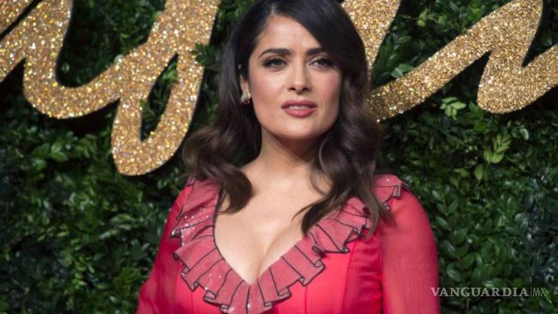 Salma Hayek pide ayuda para las víctimas de 'Earl'