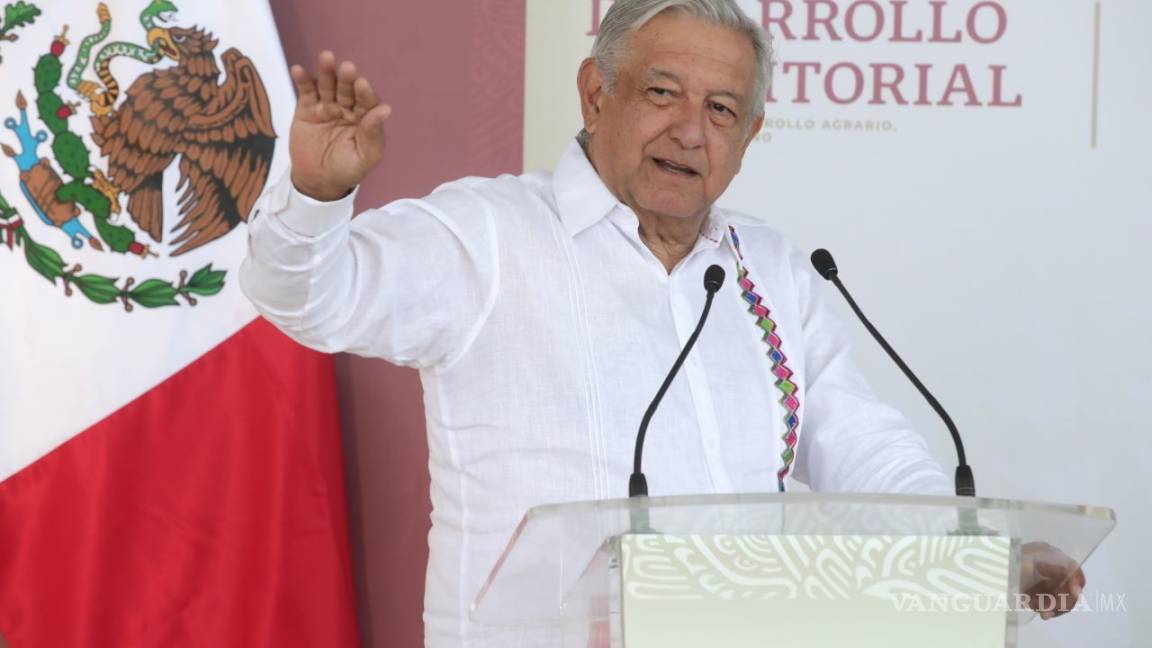 Pide López Obrador a empresarios no despedir a sus trabajadores