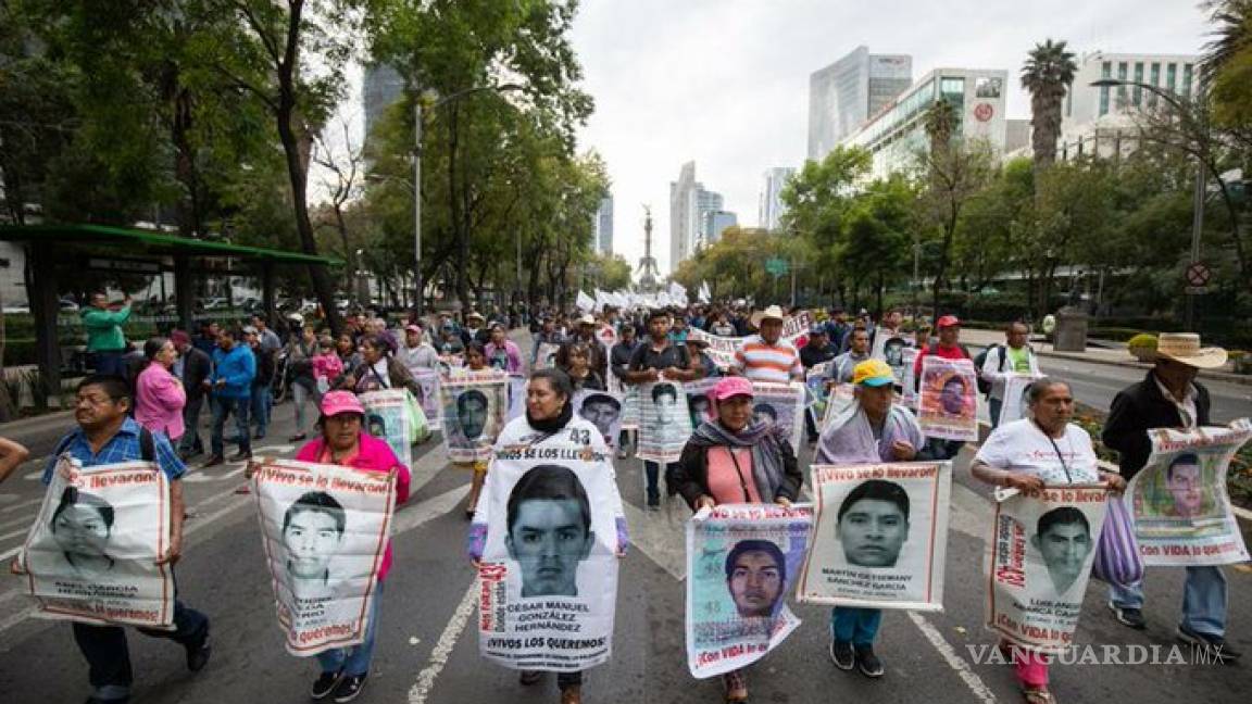 Familiares de los 43 dan como plazo este año para resolver caso Iguala