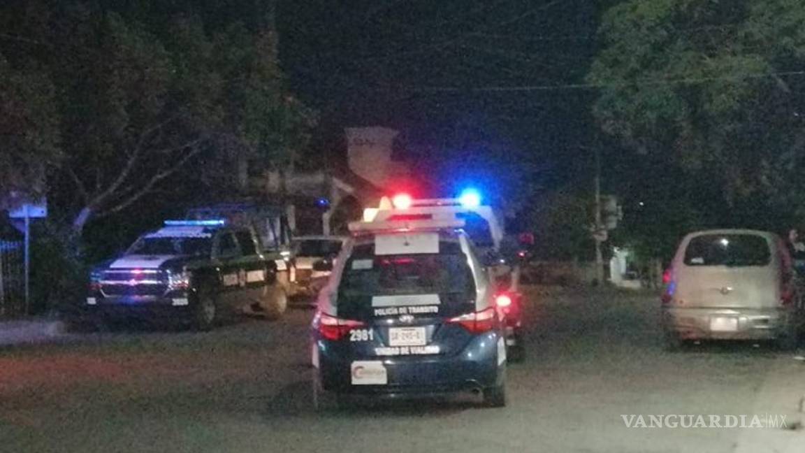 $!Se roba una patrulla y se va por cerveza en ella