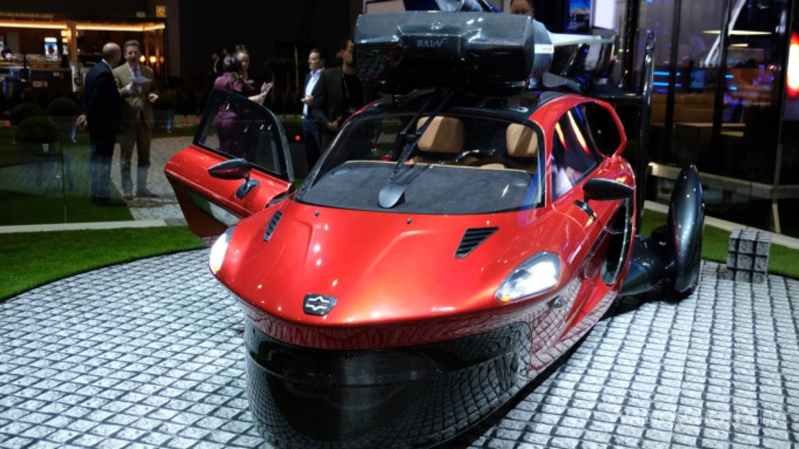 $!PAL-V Liberty, automóvil volador inspirado en James Bond