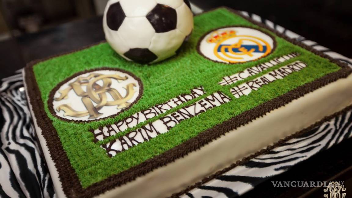 $!El lujoso cumpleaños de Karim Benzema en Dubai