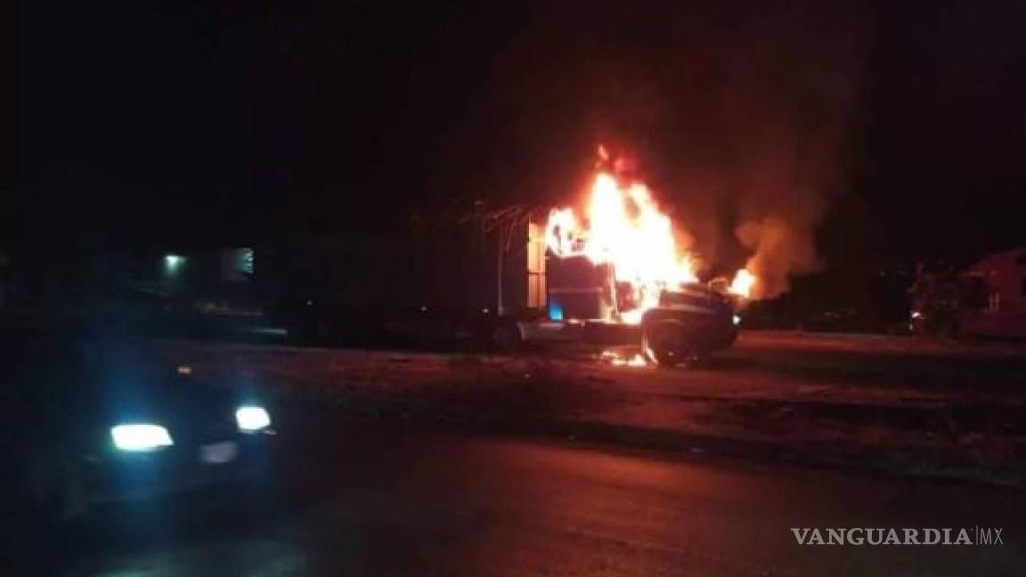 CJNG en Colima quema camiones por detención de su líder, “El Chaparrito”