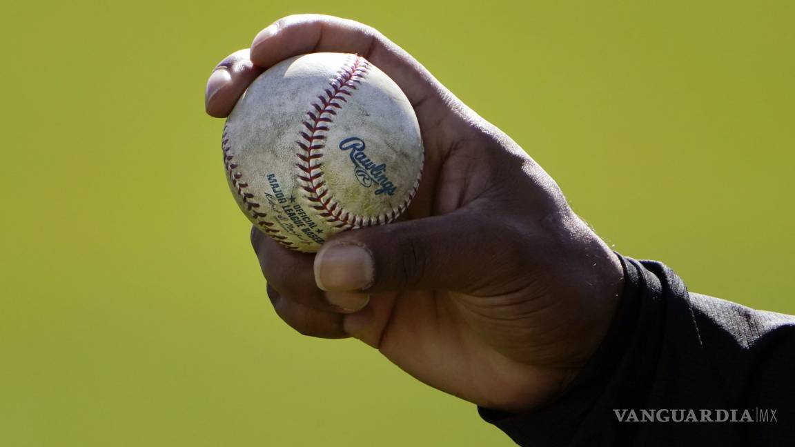 MLB endurece sanciones contra pitchers tramposos