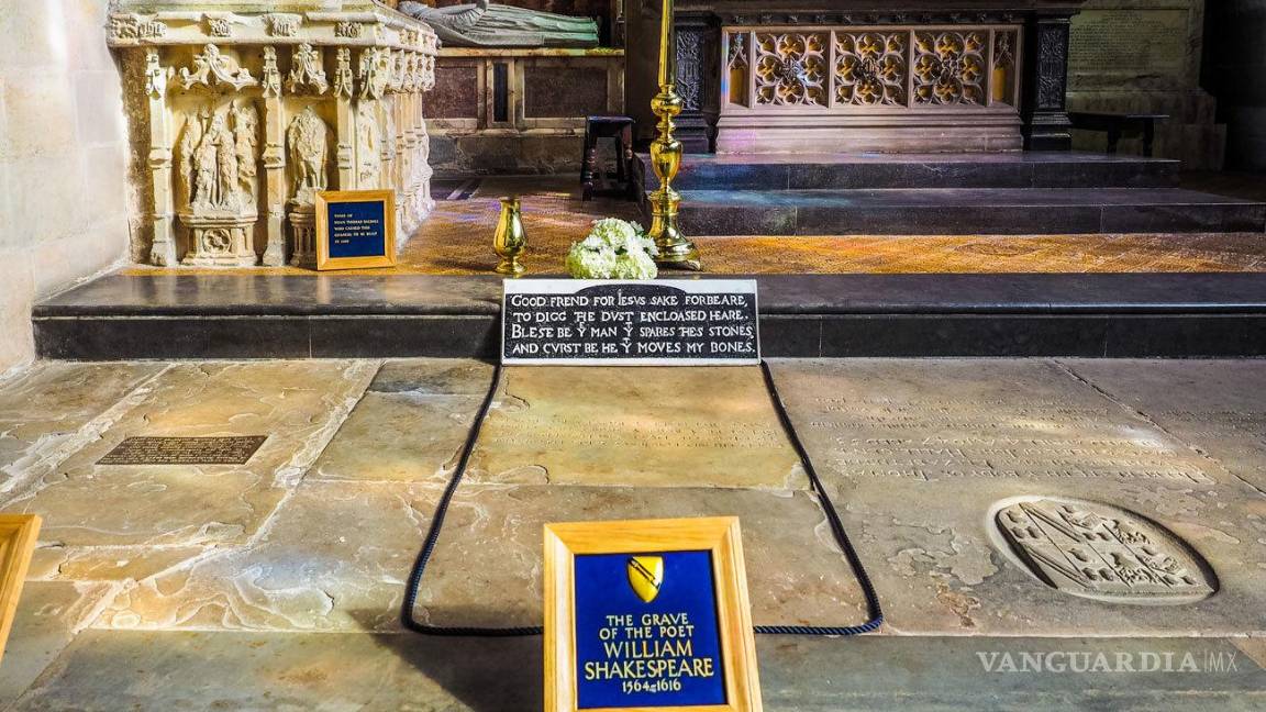 $!La tumba de Shakespeare (Cementerio de la Santísima Trinidad, Stratford-upon-Avon)