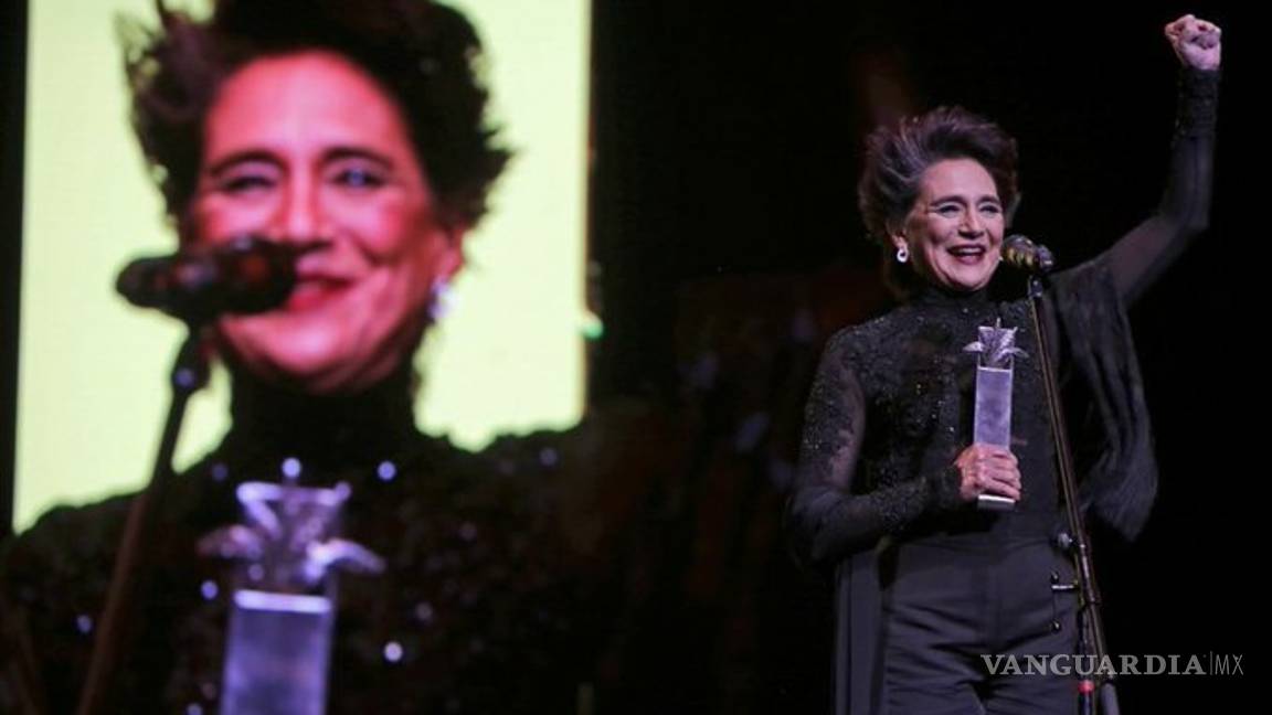 $!Las mujeres debemos exigir una vida sin violencia: Ofelia Medina