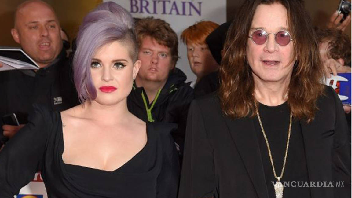 Ozzy Osbourne tuvo un 2019 complicado por salud, pero no está en su lecho de muerte, afirma su hija