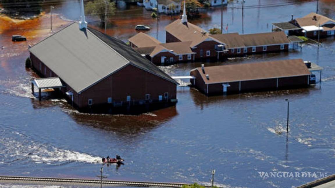 Ordenan evacuaciones de nuevo en Carolina del Norte