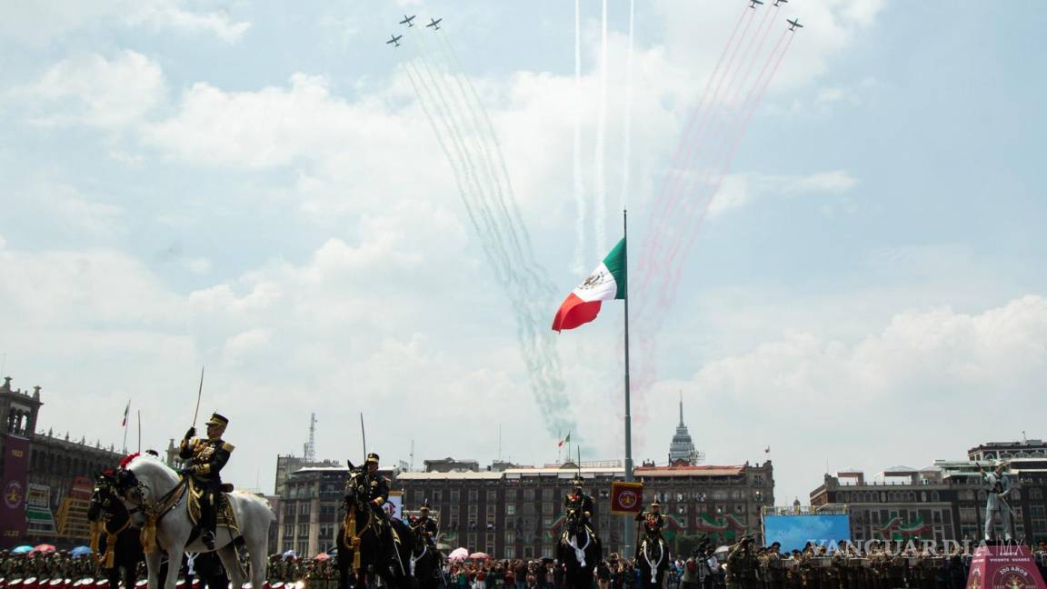 Desfile Militar con la más grande fusilería en México, concluye con saldo blanco
