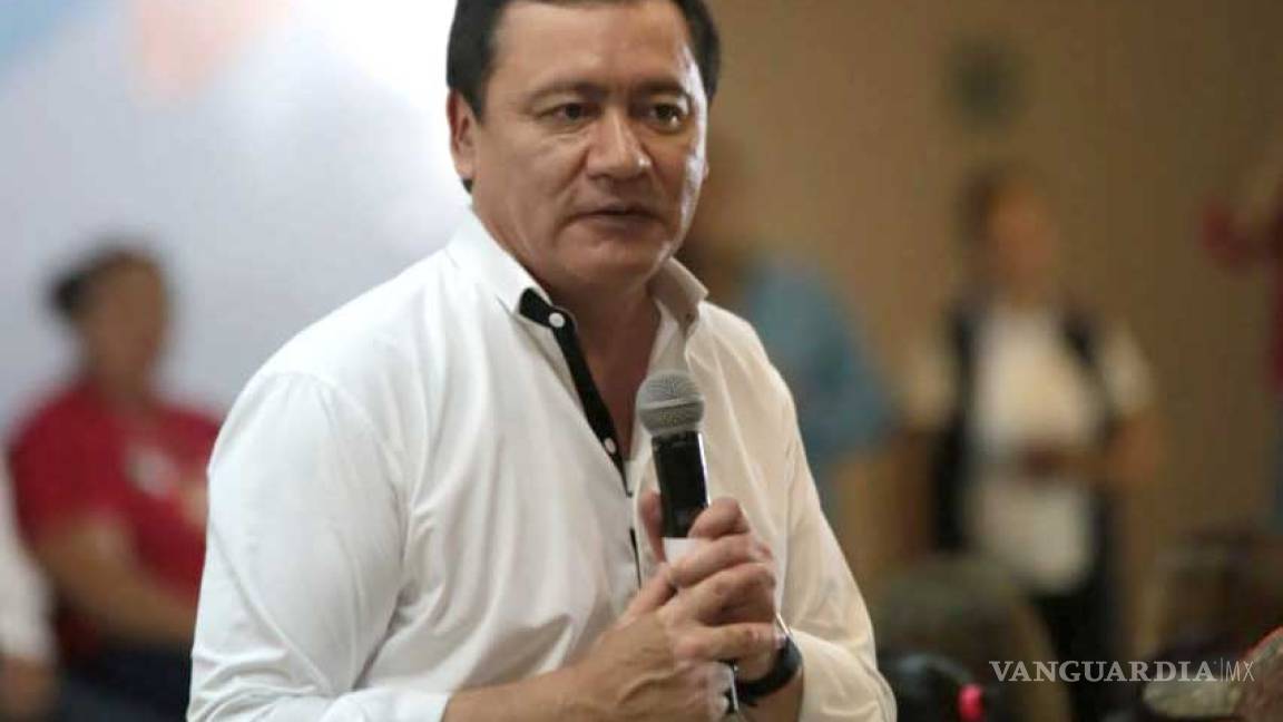 Osorio Chong lamenta saqueos al municipio de Nueva Rosita