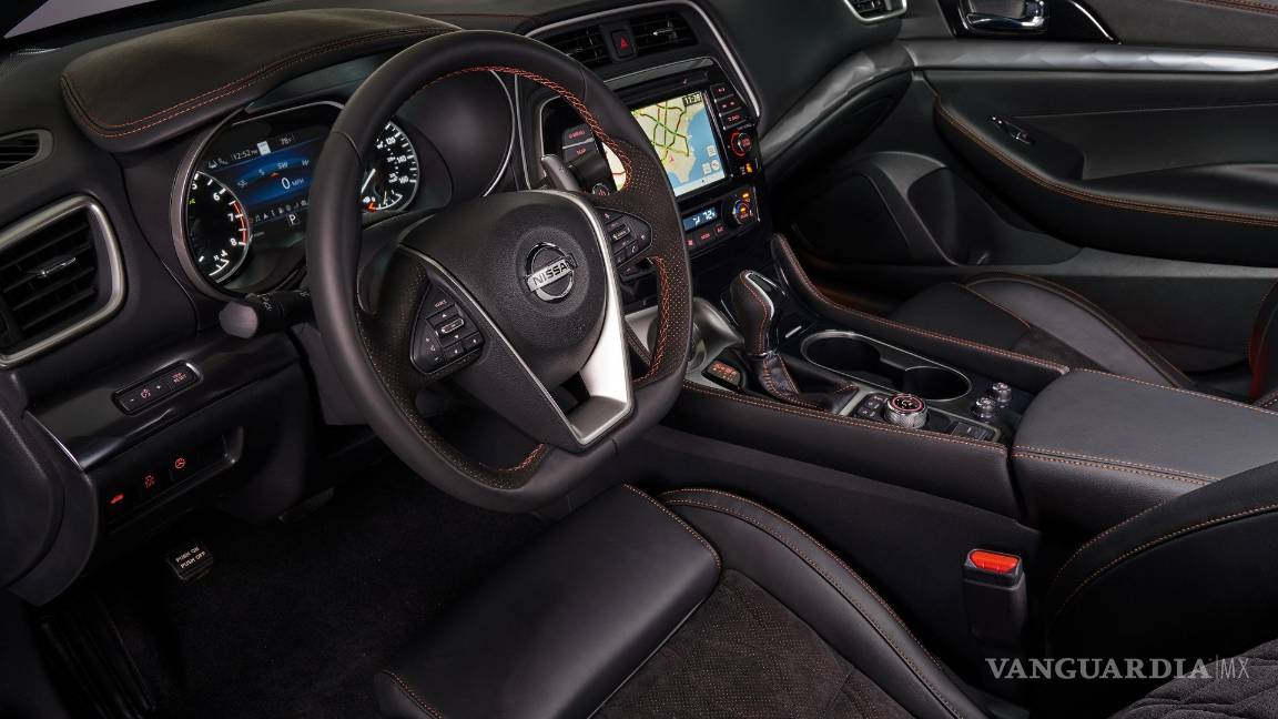 $!Nissan presenta el nuevo Maxima; más llamativo, sobre todo en el interior