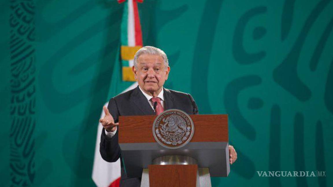 ‘Fortunas hechas al amparo del poder público’, AMLO critica sueldos de titulares del INE y TEPJF