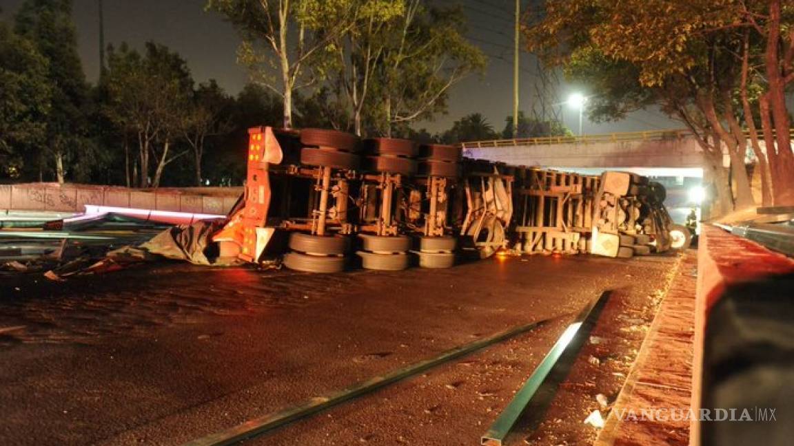 3 muertos y 26 heridos en accidente de autobús de Veracruz