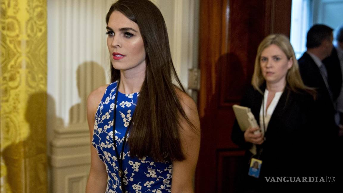 $!Trump nombra a bella joven como jefa interina de Comunicaciones