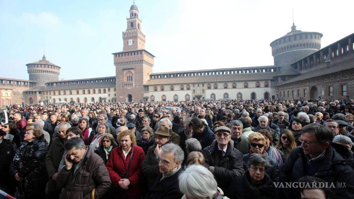 $!Italia despide al escritor Umberto Eco con un funeral laico en Milán