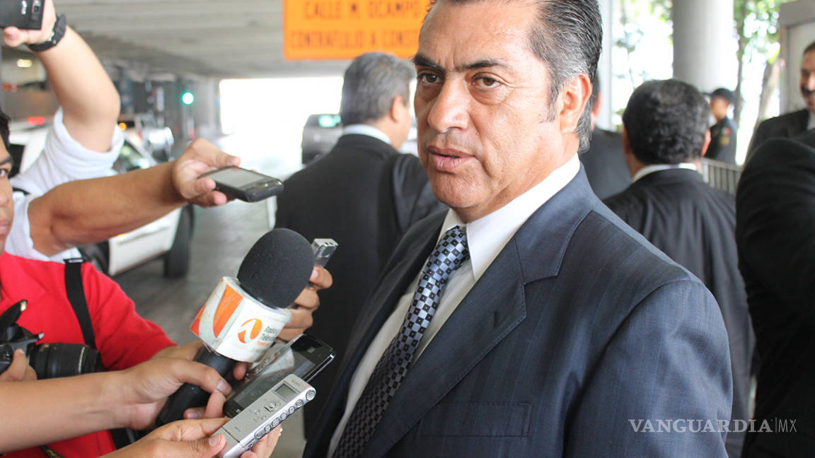 ‘Es tiempo de que alguien le diga a Trump que no nos asusta’: ‘El Bronco’