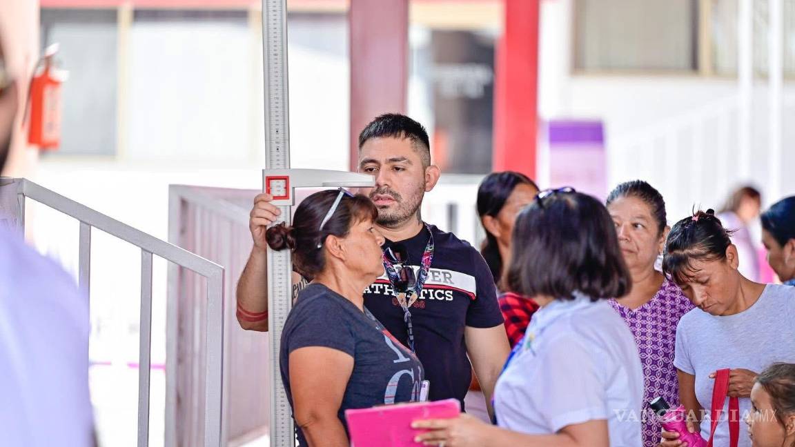 Más salud para Monclova: brigada médica llega a Casa Meced