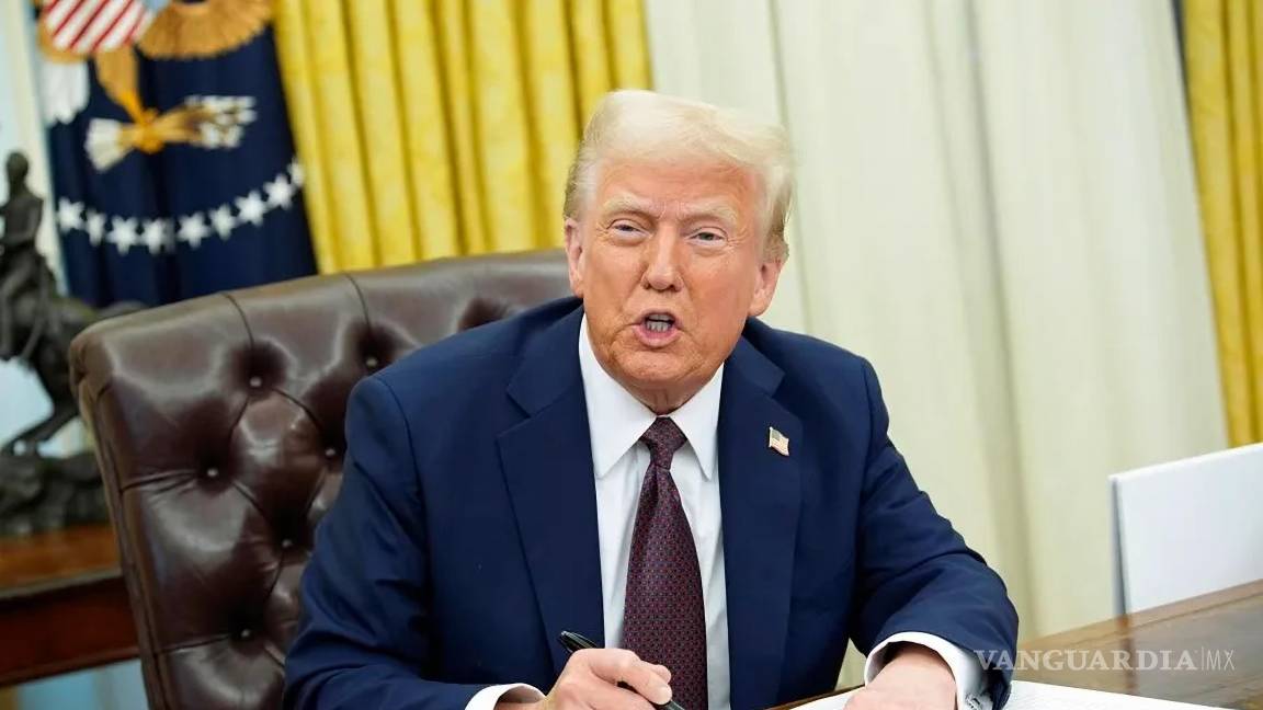 $!Donald Trump firmó una orden ejecutiva para convertir a Estados Unidos en la “capital de las criptomonedas”.