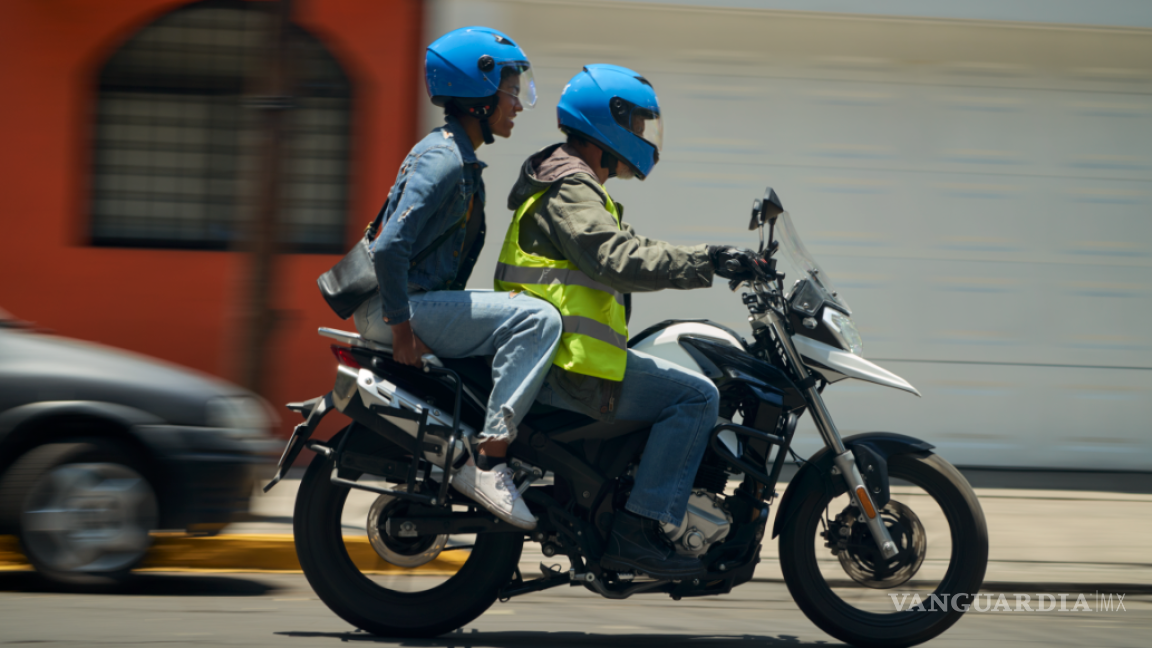 ¡Súbete a mi moto! Llega Uber a Saltillo para traslados en motocicleta