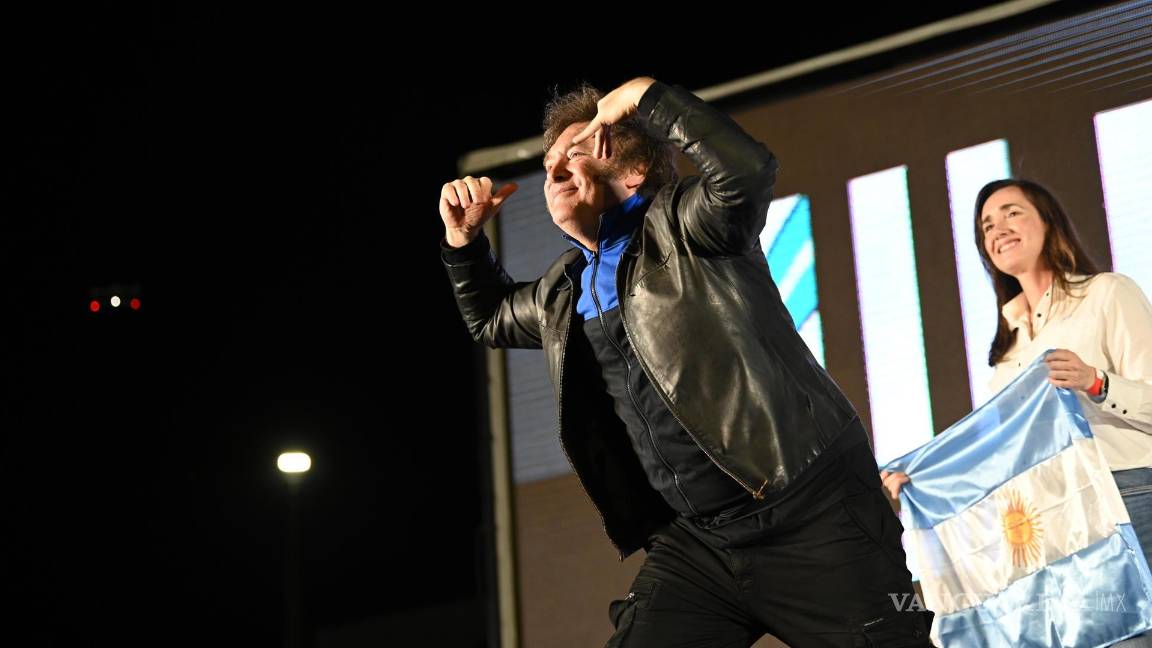 $!El candidato a la Presidencia por La Libertad Avanza, el ultraliberal Javier Milei, cierra su campaña para la segunda vuelta de las elecciones presidenciales.