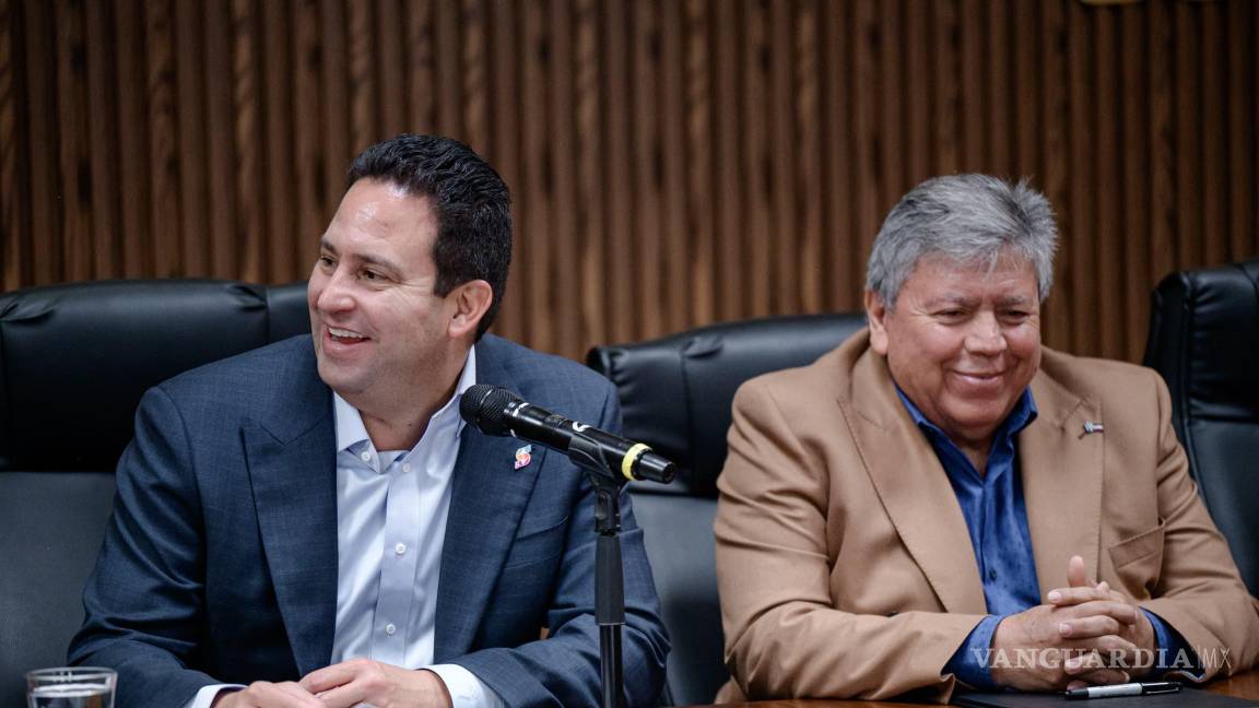 $!Durante la firma, se destacó que Saltillo cuenta con 106 comunidades rurales que requieren atención técnica, infraestructura y apoyos productivos.