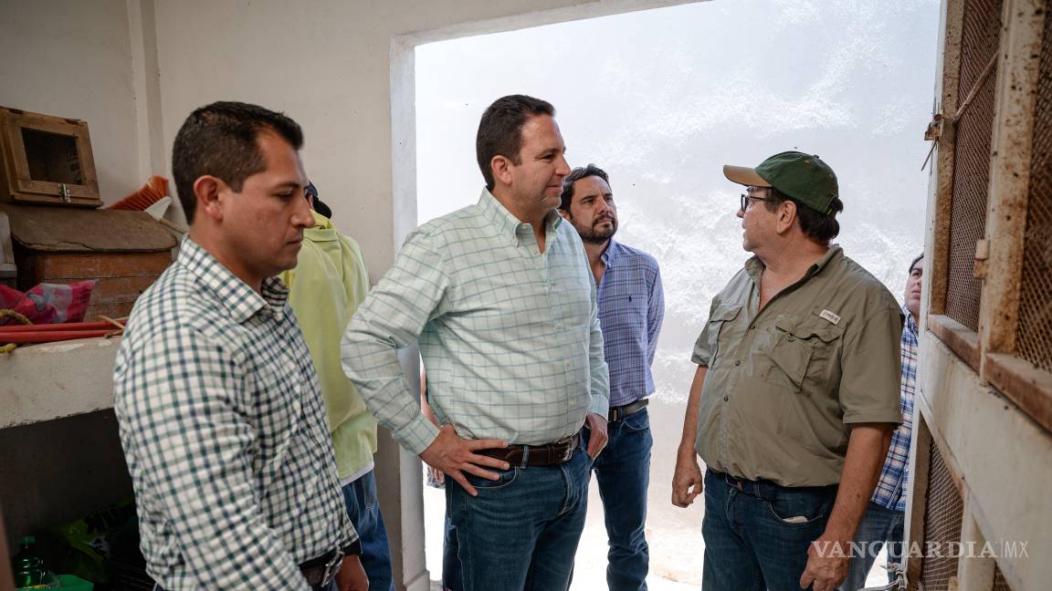 $!Representantes de Saltillo Verde, Amor por los Animales y el Patronato Ambiental Coahuilense participaron en la supervisión de obra.