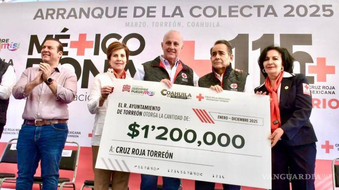 $!El Ayuntamiento de Torreón entregó su donación.