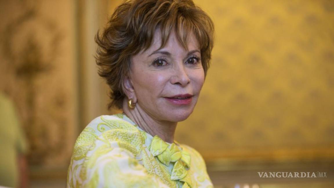 ‘Violeta’, de Isabel Allende es el libro en español más prestado en las bibliotecas de Nueva York
