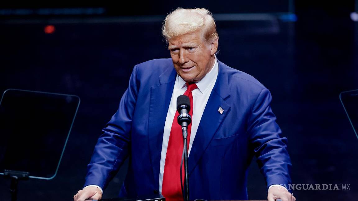 $!Uno mensaje en la cuenta Truth Social de Donald Trump mostraba a un grupo de gatitos sosteniendo un cartel que decía: “No dejen que nos coman, ¡Voten a Trump!”