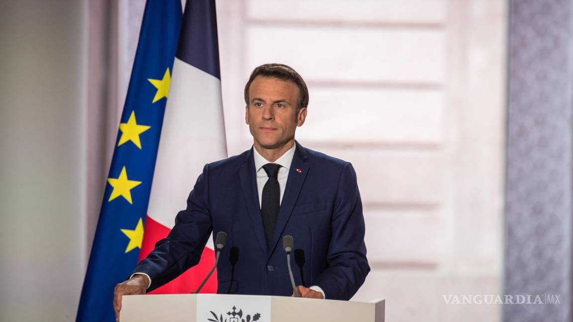 $!El presidente francés, Emmanuel Macron, pronuncia su discurso en el Palacio del Elíseo en París, Francia.