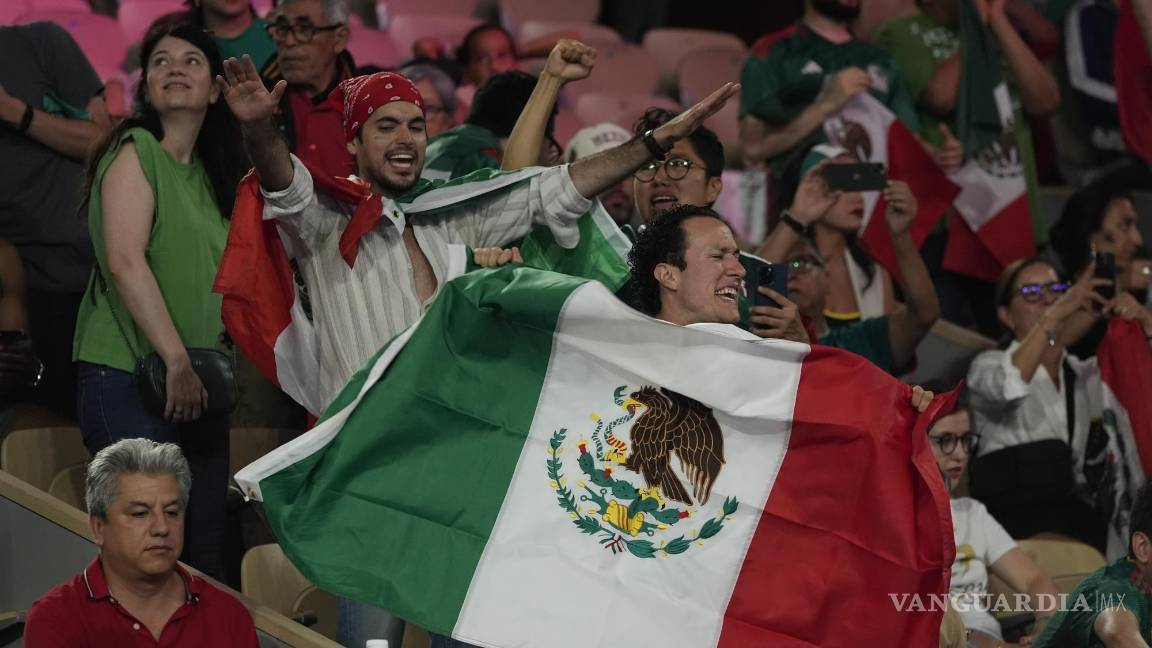 $!La fanaticada azteca se hizo sentir en la batalla de su compatriota Marco Verde, contra el uzbeko Asadkhuja Muydinkhujaev.