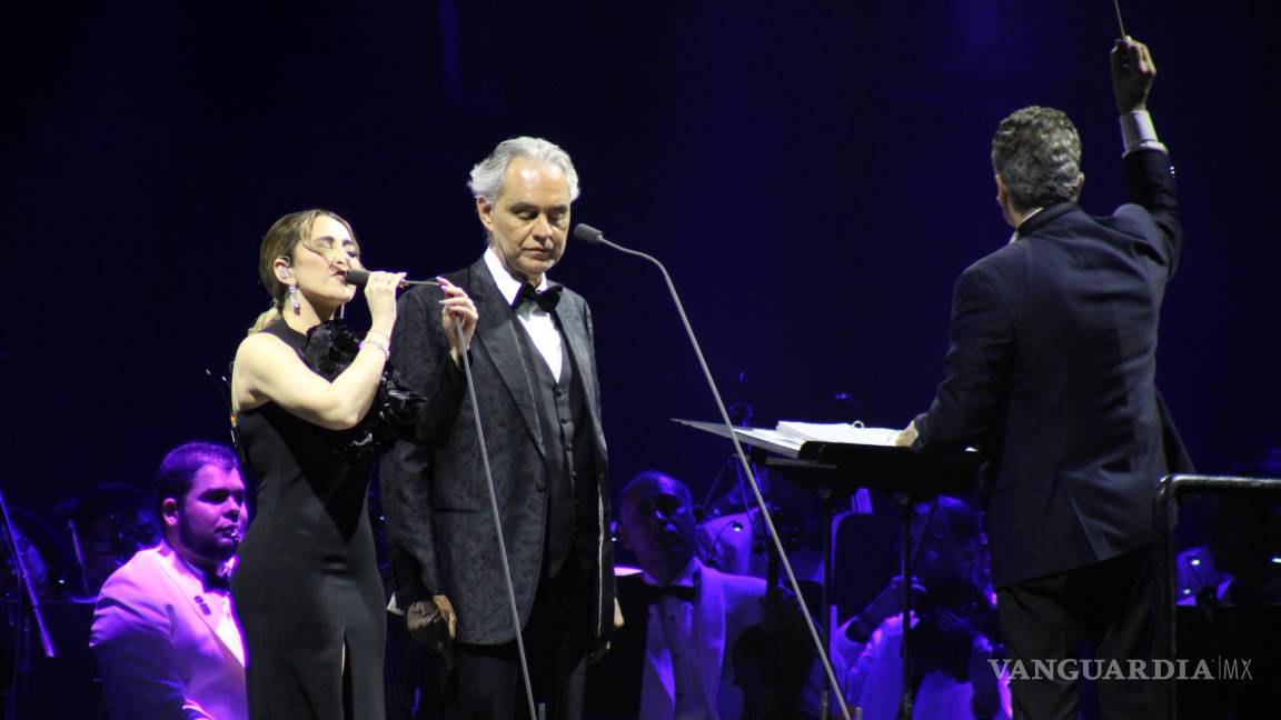 $!Andrea Bocelli hace vibrar con su voz a los laguneros